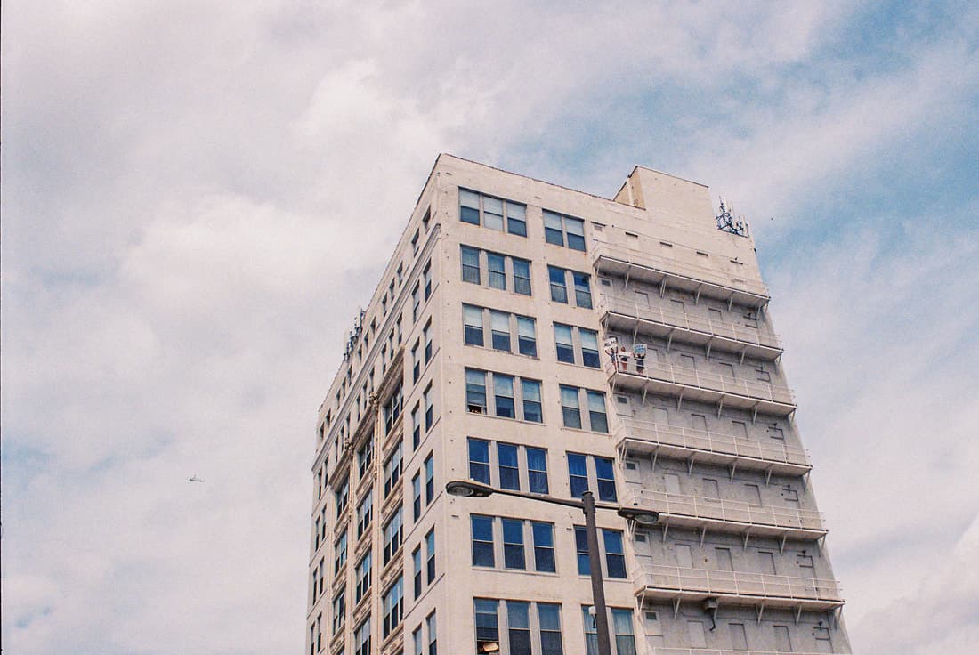 Film. 10